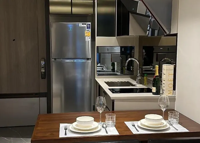 Luxury Heart Of Bkk Ekkamai Apartment Bangkok