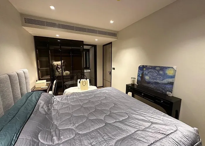 Luxury Heart Of Bkk Ekkamai Bangkok